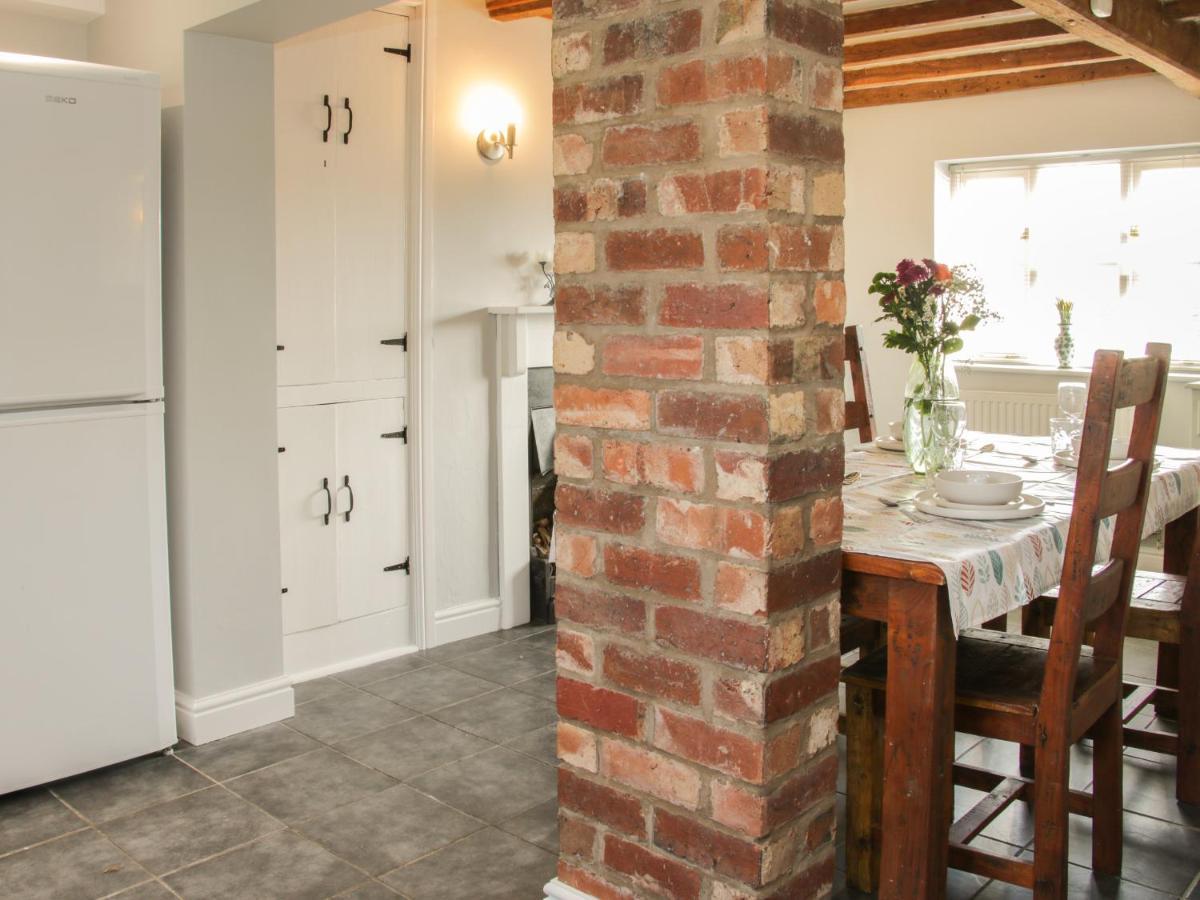 1 Royal Oak Cottages Shrewsbury Exteriör bild