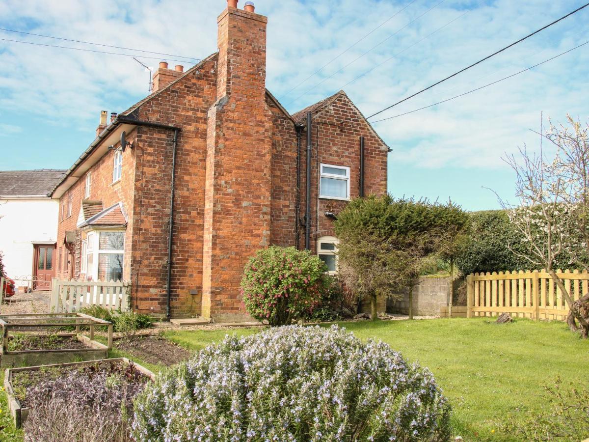 1 Royal Oak Cottages Shrewsbury Exteriör bild